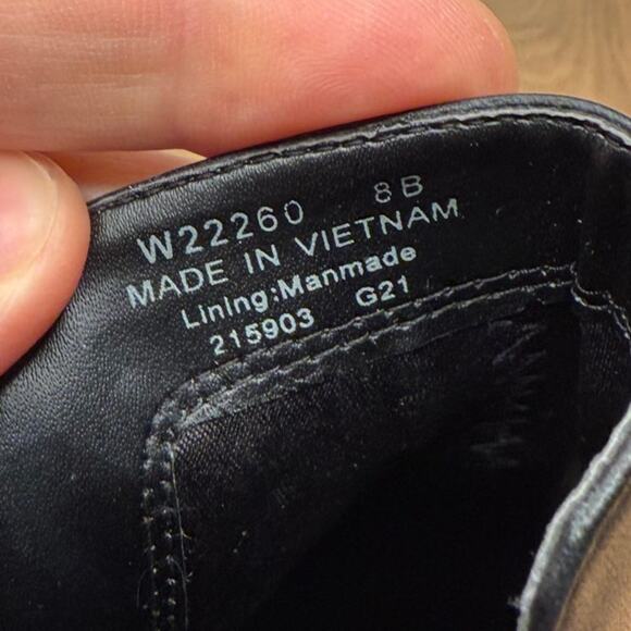 NWT Cole Haan Women's Nora Bootie Black Leather Ankle Chelsea Boot W22260 - Picture 10 of 10